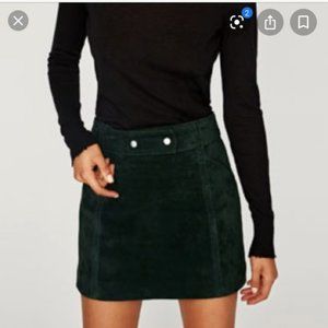 Zara Green Suede Mini Skirt (Size M)